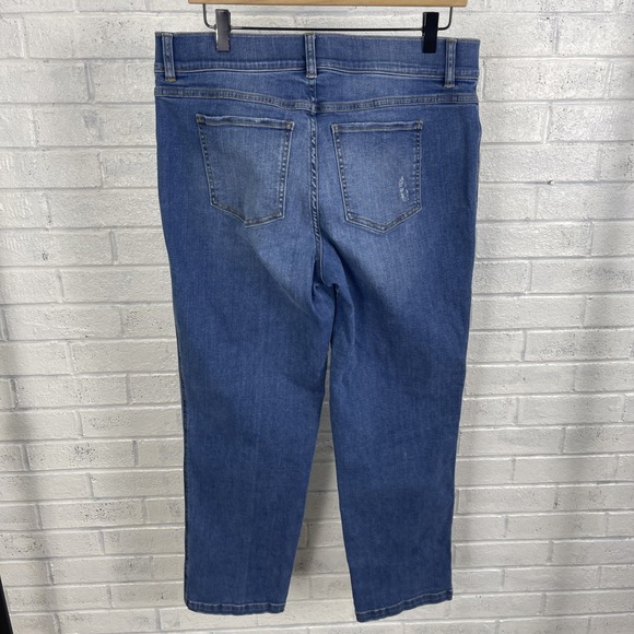 Spanx Pull On Straight Leg Jeans Womens Size XL Medium Wash Stretch Minimalist - Picture 4 of 11